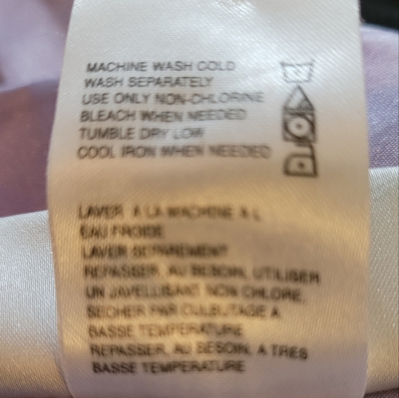 Satiny Robe, Beautiful Mauve Colour, Great Condition - Picture 4 of 10